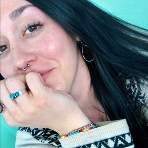 Meet your Posher, Annalise